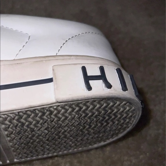 Tommy Hilfiger Shoes - Picture 4 of 4